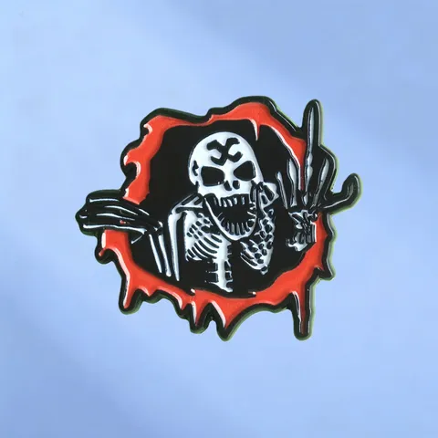 Broche Crâne Punk Horreur Arme Dark Gothique Émail Badge Freddy Griffe Épingles à Revers Pour Sac à Dos Vêtements Bijoux Unisexe