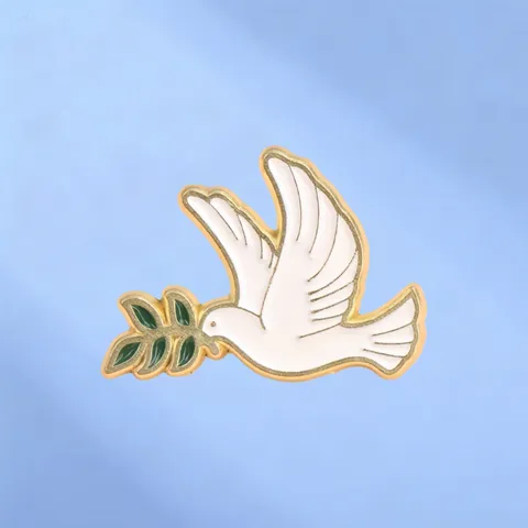 Classic Peace Dove Olive Branch Enamel Brooch Pin Gold Plated Alloy Peace Symbol Badge For Women Clothing Accessory Gift