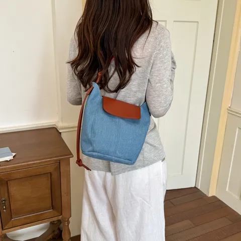 Women PU Leather Bucket Bag Retro Solid Color Casual Crossbody Bag Fashion Commuting Daily Shoulder Bag