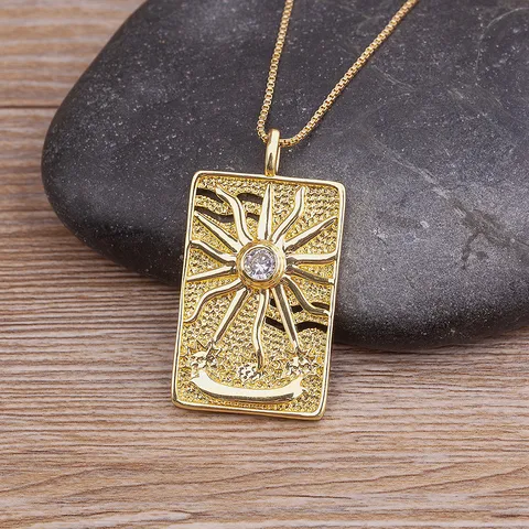 Vintage Copper Gold Plated Sun Tarot Card Pendant Necklace For Unisex Hip Hop Punk Style Hollow Relief Geometric Zirconia Chain Necklace Jewelry Gift