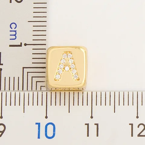 Minimalist Gold Plated Copper Alphabet Initial Letter Necklace Sparkling Cubic Zirconia Geometric Cube Box Chain Pendant Necklace Personalized Fashion Charm Jewelry For Women Party Gift