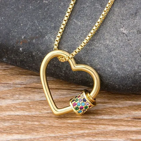 Collier Fermoir à Vis en Forme de Cœur en Cuivre Plaqué Or 18K Micro Incrusté de Zirconia Pendentif Cœur Coloré Chaîne Vénitienne Bijoux Homme Femme