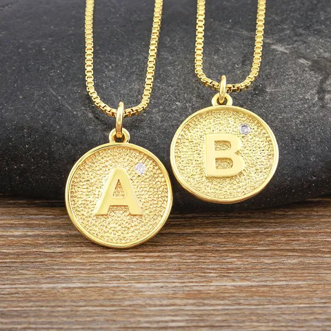 Fashion Silver-Plated Copper Rhinestone Letter Pendant Necklace Round Disc English Initial Necklaces For Women Gift Jewelry