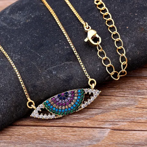 Collier Pendentif Mauvais Œil en Cuivre Plaqué Or 18K pour Hommes et Femmes Amulette de l'Œil de la Chance avec Zirconia Cubique Multicolore Bijoux de Mode