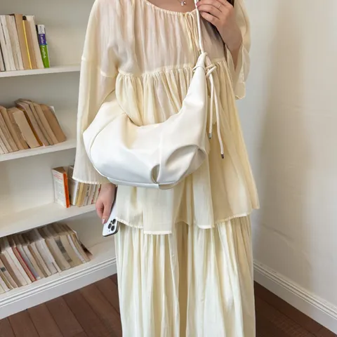 Women Casual PU Leather Pleated Dumpling Bag Soft Hobo Shoulder Bag With Pom Pom Pendant Commuting Fashion Handbag