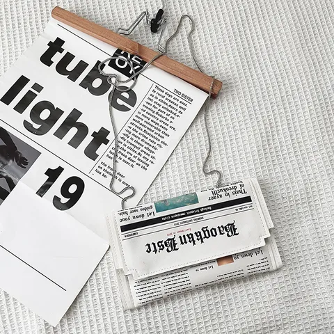 Fashion PU Leather Crossbody Bag Creative Newspaper Letter Print Envelope Handbag For Women Clutch Chain Sholder Bag