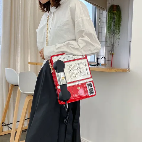 Kreative Neuheit Telefon Geformt Umhängetasche Für Damen Retro PU Leder Numerisch Muster Kette Schoudertasche Lustige Handtasche