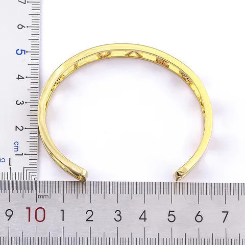 18k Vergoldeter Kupfer Hohler Herz Armreif Einstellbar Offener Doppelstöckiger Manschettenarmband Mit Strass Buchstaben LOVE Dekor Für Damen