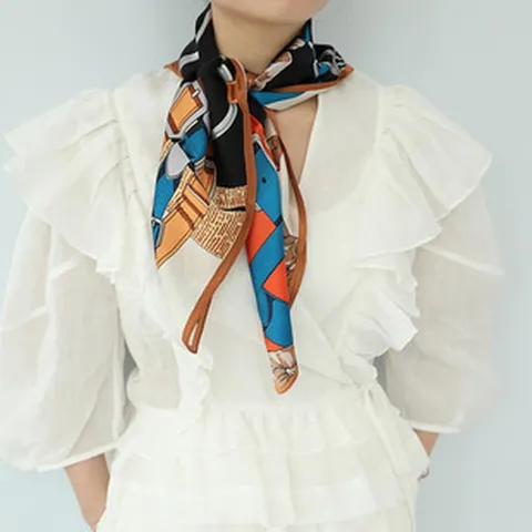 Fashion 100% Silk Square Scarf for Women Retro Belt Harness Print Neck Scarf Luxury Elegant Mulberry Silk Bandana Daily Decor
