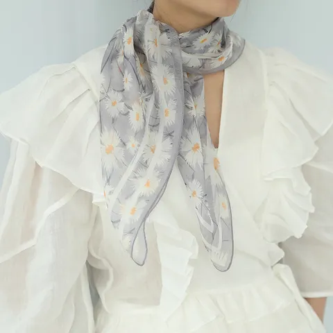 Foulard Quadrato in Chiffon di Seta da Donna Stampa Floreale Estiva Traspirante Sciarpa da Collo Leggera Accessorio per Donne