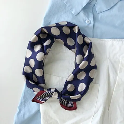 Französisches Vintage Polka Dot Seide Quadratisches Tuch Für Damen Bedruckt Maulbeerseide Halstuch Chic Haarschal Bandana Taschentuch Retro Kopfschal Dekorative Kleiner Schal
