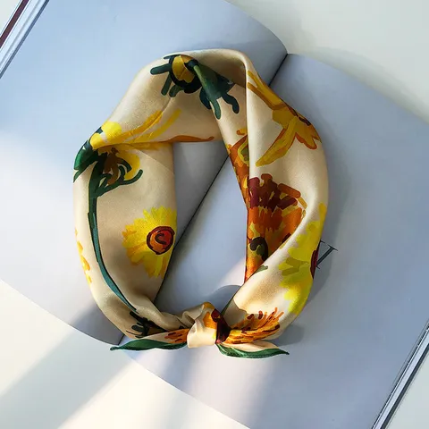 Femme Foulard en Soie Foulard Carré Imprimé Floral Tournesol Satin Léger Fanchon Littéraire Mode Coiffure