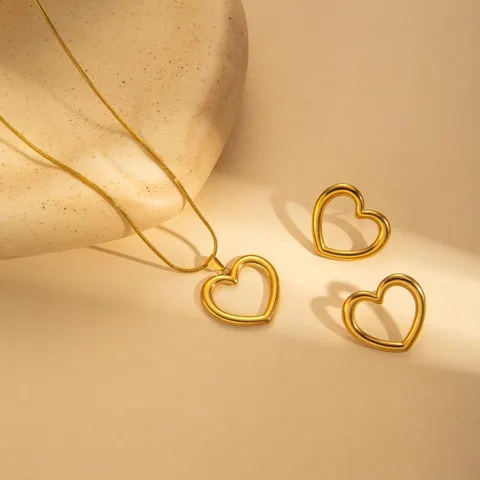 Minimalist Stainless Steel Heart Geometric Necklace Earrings Jewelry Set 18k Gold Plated Tarnish Free Jewelry Daily Fashion Commute Gift For Women