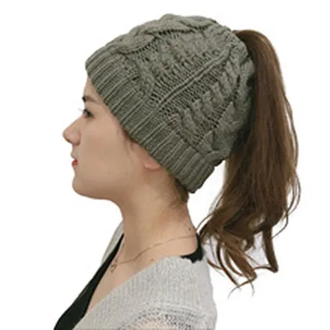 Berretto a Coda di Cavallo Donna Inverno Caldo Maglia a Trecce Cappello Messy Bun Berretto a Maglia Morbido Stretch Outdoor Antivento