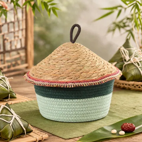 Handmade Cotton Woven Storage Basket With Natural Straw Lid Tassel Fringe Ethnic Style Round Gift Basket For Home Organization