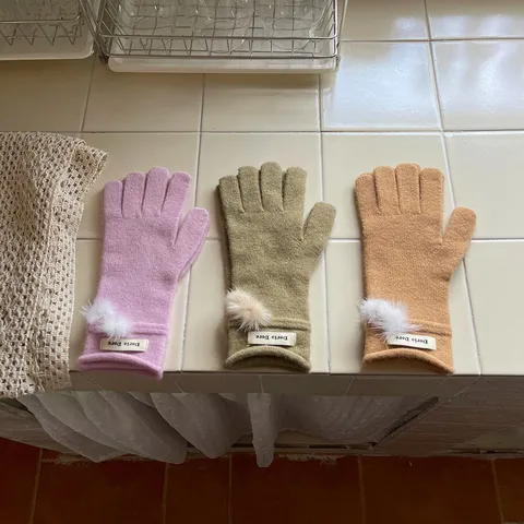 Damen Winter Strickhandschuhe Japanisch Koreanisch Süß Touchscreen Warme Acryl Handschuhe Mit Pelzknäuel Einfarbig