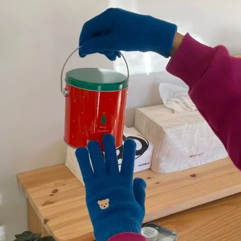 Carini Orso Ricamato Guanti a Cinque Dita in Maglia di Acrilico Inverno Caldo Compatibile con Touch Screen Muffole di Lana per Coppia Studenti
