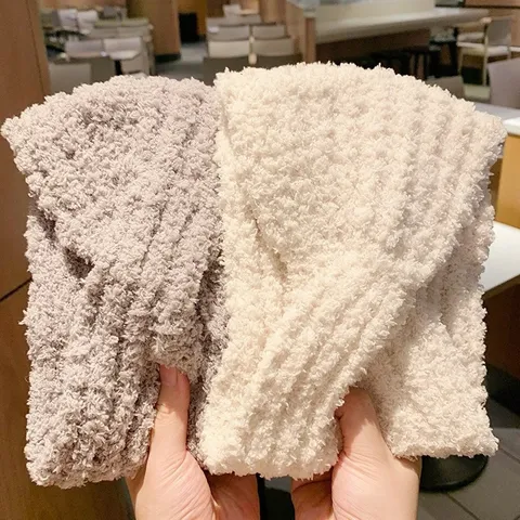 Fascia Calda Spessa in Peluche Incrociata Twist Accessori per Capelli Morbidi in Pile Antivento Inverno per Donne