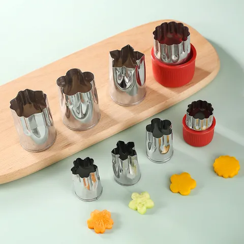 Stainless Steel Cartoon Animal Flower Cookie Cutter Set Vegetable Fruit Cutting Molds Kids Baby Food DIY Baking Tools PVC Box