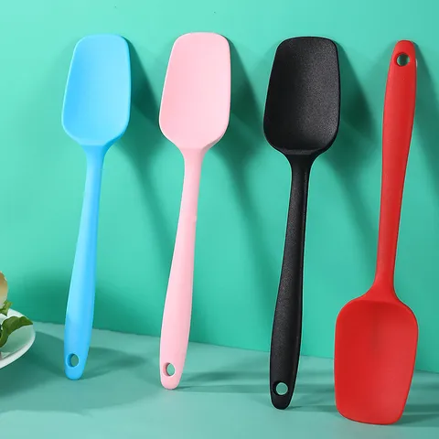 One Piece Silicone Spatula Baking Tool Heat Resistant Cream Cake Scraper Chocolate Mixing Kitchen Gadget