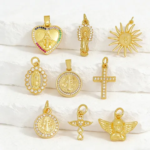 Amuletos Minimalistas de Cobre Chapado en Oro con Strass Cruz Corazón Virgen María Ángel para Collar Pulsera DIY Fornituras de Joyería