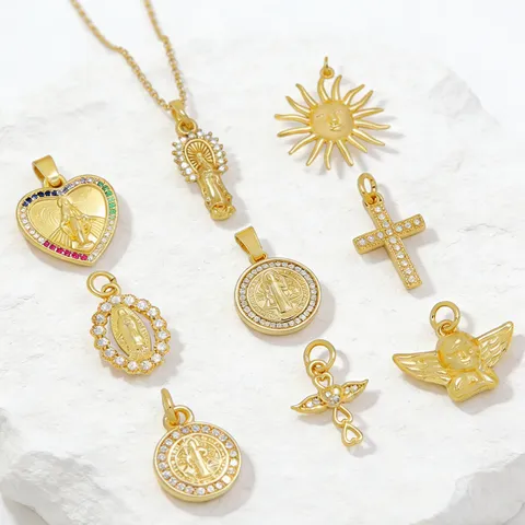 Amuletos Minimalistas de Cobre Chapado en Oro con Strass Cruz Corazón Virgen María Ángel para Collar Pulsera DIY Fornituras de Joyería