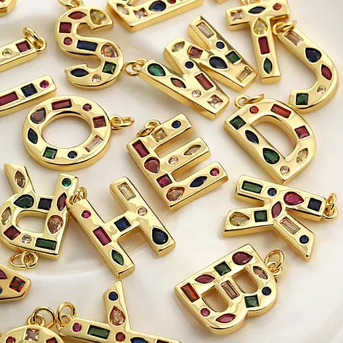 Mode Kupfer Zirkonia Anfangsbuchstabe Anhänger Halskette Mehrfarbig CZ Alphabet Charm Schmuck Geschenk Für Frauen