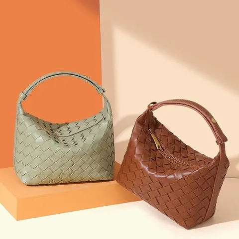 Diseño De Nicho Media Luna Tejido A Mano Cuero PU Moda Retro Un Solo Hombro Axila Bolso Compacto Casual Hobo Bolso Mujeres