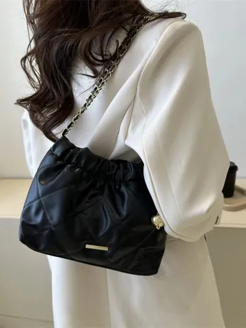 Sac Seau de Chaîne en Cuir PU Matelassé pour Femmes Elégant Sac à Bandoulière Froncé Petite Sacoche Pochette