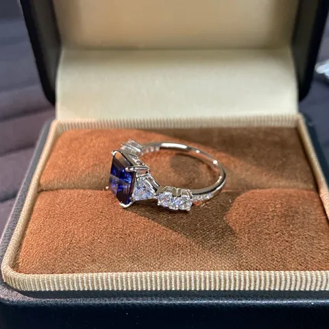 Anello Zaffiro Creato in Laboratorio Taglio Smeraldo Argento Sterling 925 Anello Gemma Blu 3 Carati con Strass Design di Nicchia