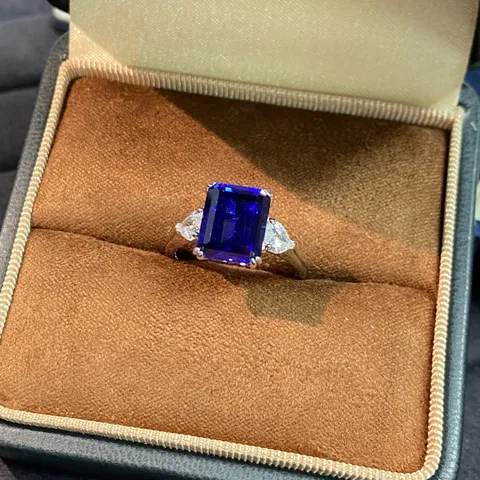 925 Sterling Silver Lab-Grown Royal Blue Sapphire Rectangle Ring Three-Stone Pear Rhinestone Engagement Band For Women