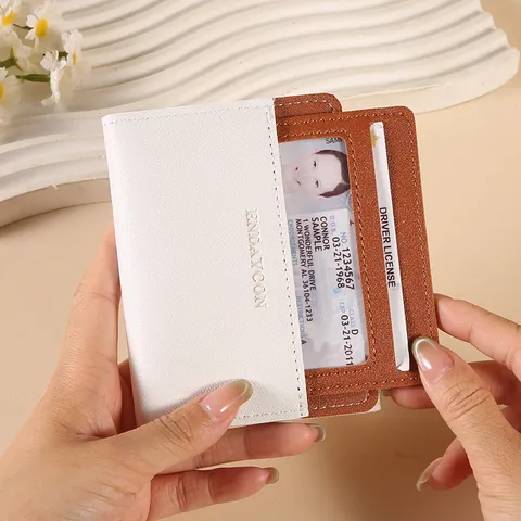 Portefeuille Court Pour Femmes Porte Cartes en PVC Anti Vol Poche Zippée Multi Fentes Pour Quotidien Décontracté