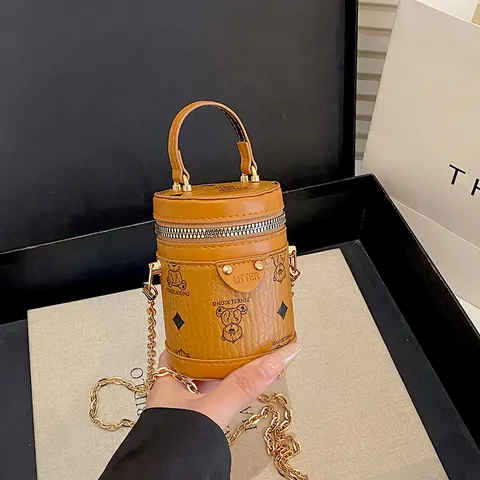 Cute Kids Mini PU Leather Bucket Bag Cartoon Bear Monogram Printing Chain Crossbody Shoulder Handbag For Princess Girls