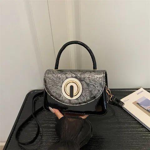 Urban Minimalist PU Leather Kids Crossbody Bag Marble Pattern Color Block Small Square Handbag With Metal Buckle Stitched Shoulder Bag For Everyday Travel Girls Women