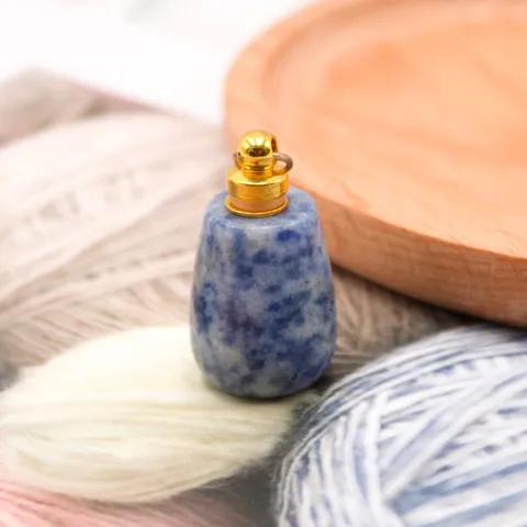Natural Crystal Essential Oil Bottle Pendant Only Without Chain Agate Chalcedony Perfume Bottle Faceted Stone Aromatherapy Necklace Pendant