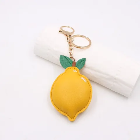 Mignon Porte Cles Citron en Cuir PU 3D Breloque de Sac de Fruits Doux Anneau de Cles en Metal Electroplaque Accessoire