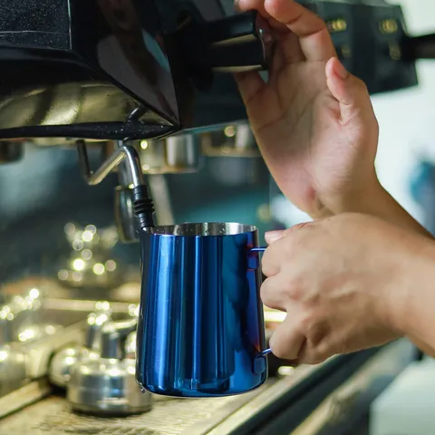 Jarra para Espumar Leche de Acero Inoxidable Estilo Japonés Taza de Arte Latte de Café Jarra de Vapor con Escala Herramientas de Barista de Cocina