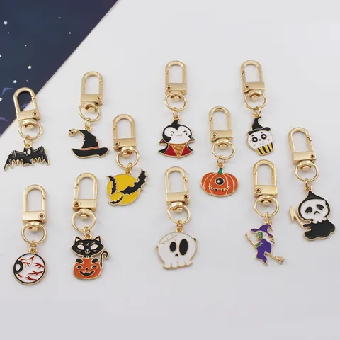 Halloween Alloy Keychain Enamel Pumpkin Witch Skeleton Bat Pendant For Airpods Bag Key Ring Accessory Halloween Gift
