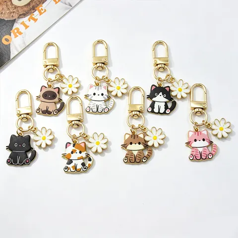 Cute Alloy Cat Keychain With Daisy Pendant Metal Cartoon Animal Bag Charm For Women Airpods U Disk Accessories