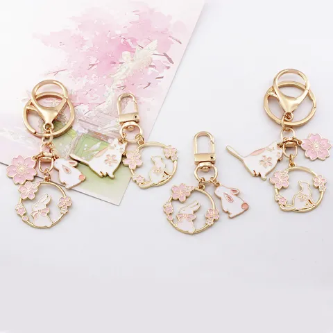 Japanese Style Sakura Rabbit Cat Keychain Cute Wreath Enamel Alloy Bag Charm Pendant For Women Girls Jewelry Accessories Gift