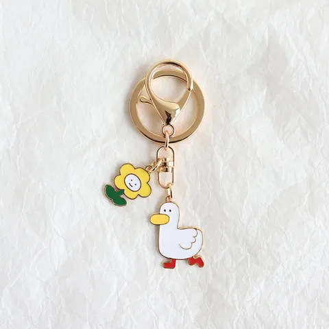 Cute Cartoon Duck Flower Enamel Keychain Metal Gold Color Key Ring Pendant Bag Charm Decorative Gift For Students