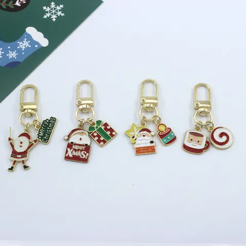 Cartoon Christmas Keychain Zinc Alloy Enameled Santa Claus Christmas Tree Pendant Festive Bag Charm Car Keyring Gift