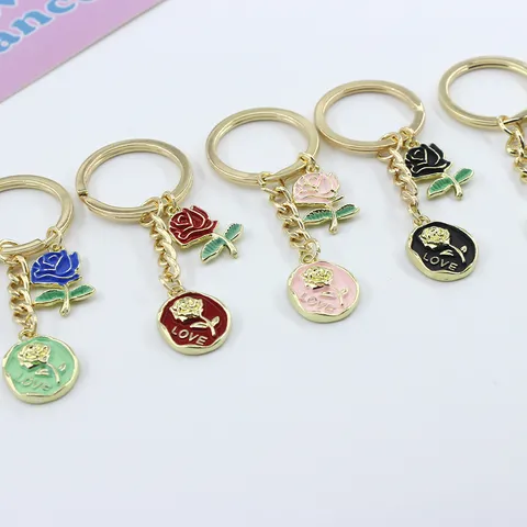 Romantic Rose Flower Keychain Alloy Bag Ornament Pendant With LOVE Letter Plate For Valentine's Day Couple Creative Gift
