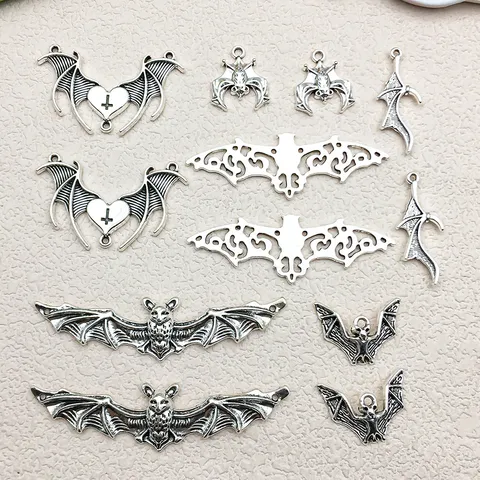 Vintage Antique Silver Alloy Bat Charms Hollow Out Bat Wings Cross Pendants For Halloween DIY Jewelry Making Craft Supplies