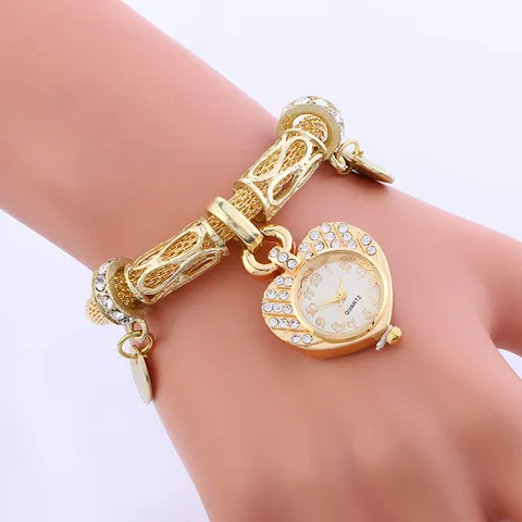 Womens Fashion Heart Dial Quartz Watch Alloy Rhinestone Bracelet Watch Casual Wristwatch