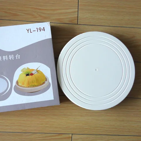 Plastic Cake Turntable Revolving Cake Stand Non Slip Rotating Decorating Stand Low Center of Gravity Baking Tools