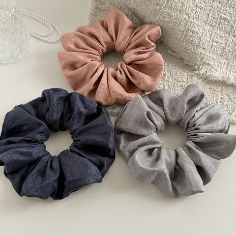 Koreaanse Stijl Effen Kleur Geplooide Stof Scrunchie Elegante Glanzende Haarelastiek Voor Vrouwen Haaraccessoires Paardenstaart Houder