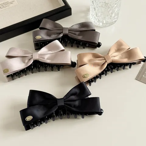 Elegante Glanzende Satijnen Strik Bananenklem Voor Dames Zoete Ponytail Verticale Haarpeld Koreaanse Stijl Haaraccessoires