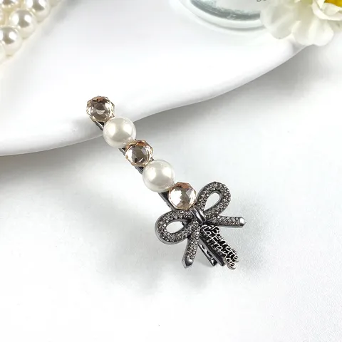 Sweet Alloy Rhinestone Hair Clip Elegant Artificial Pearl Bowknot Side Duckbill Clip Luxury Hair Accessories For Women