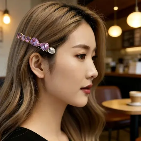 Elegant K9 Artificial Crystal Heart Hair Clip Korean Vintage Alloy Rhinestone Side Hairpin For Women Daily Party Hair Accessories